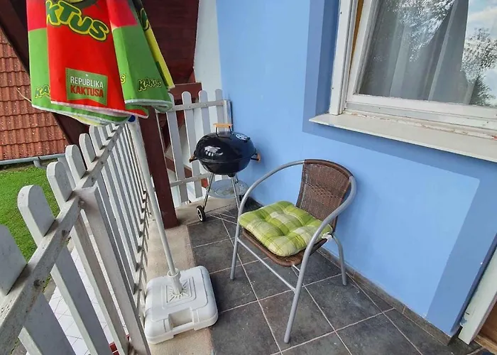 Сasa de vacaciones In 18543 Balatonföldvár