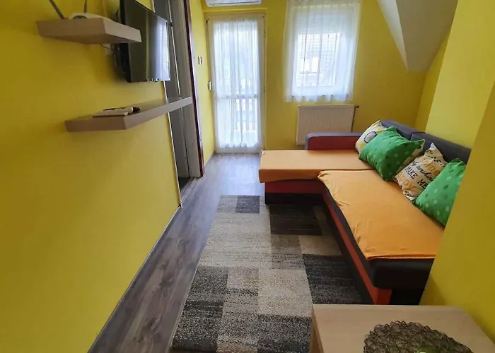 Сasa de vacaciones In 18543 *